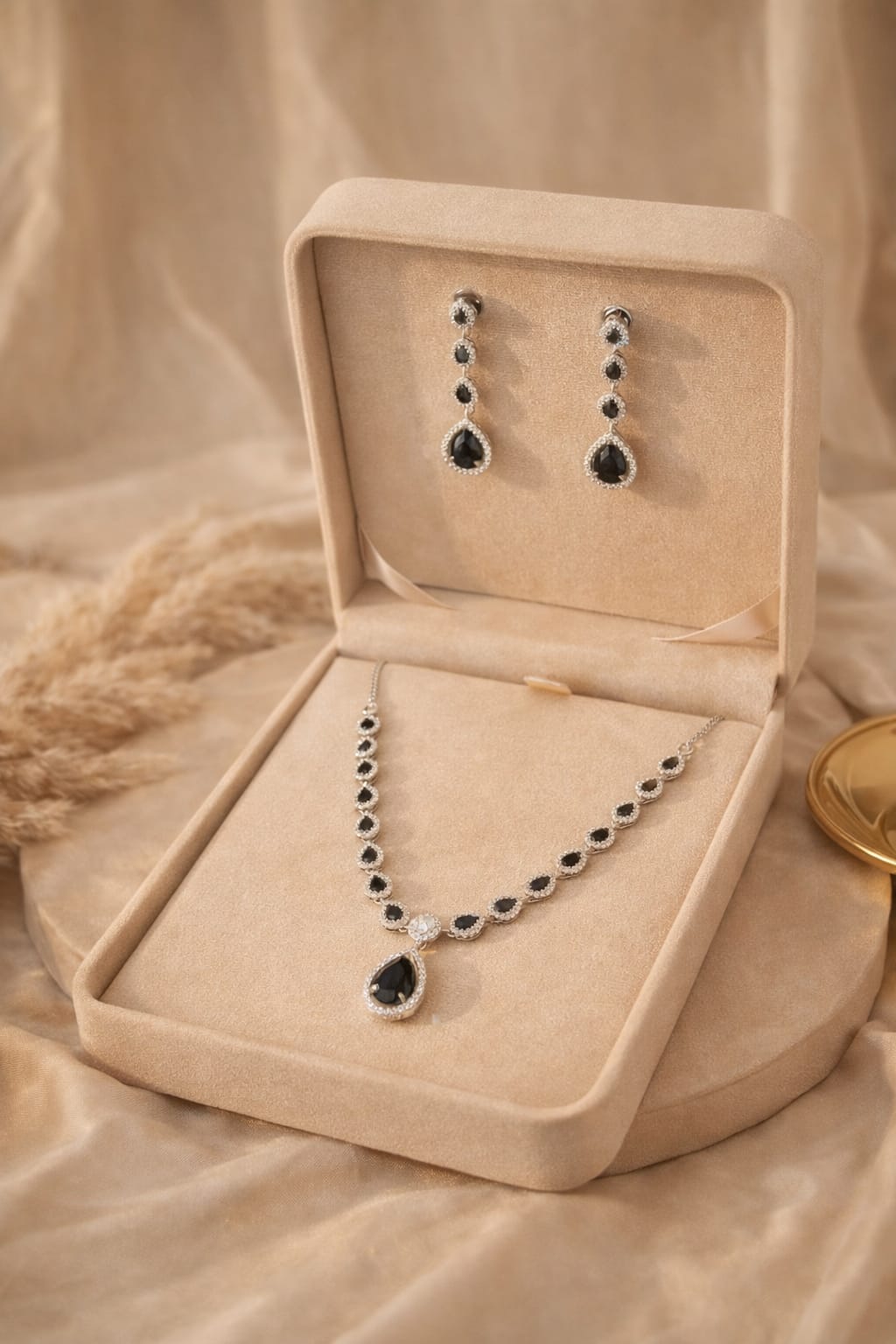 Midnight Radiance Set