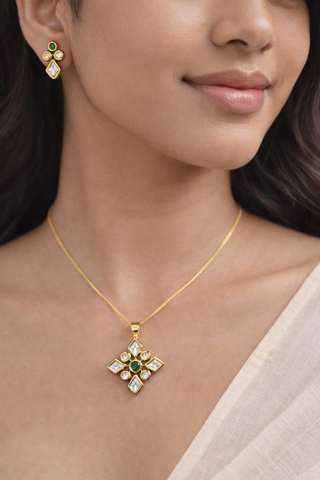 Emerald Charm Pendant Set